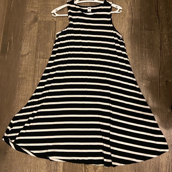 Old navy swing dress - Picture 1 of 4